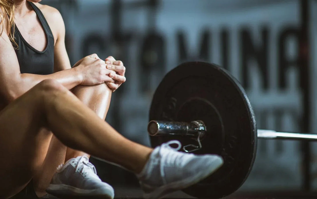 Knee Pain When Squatting - Why and How to Heal? - CARNOSPORT